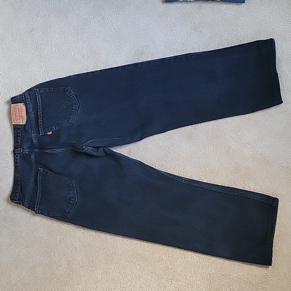 Levi's Tee/👖 - Picture 7 of 9